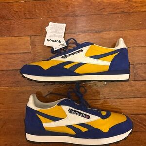 Men’s Reebok Aztek 2 Retro Trainers size 10.5